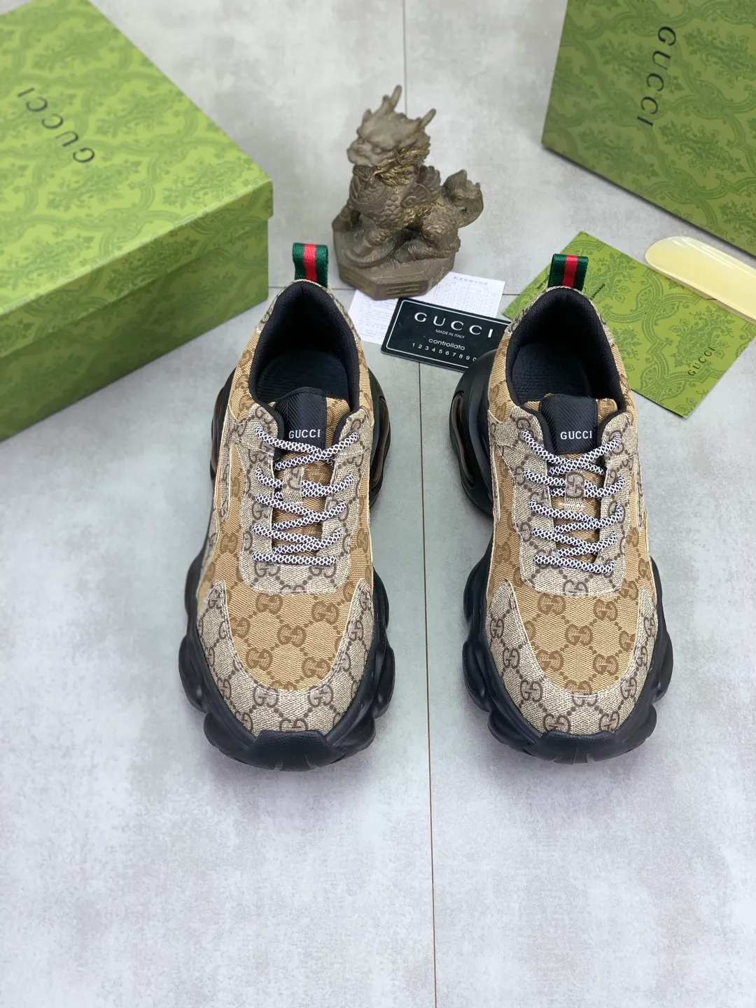 Men's men's shoes 💰P440💰 [New model] (GUCCI) official website's latest 🎁🎁casual and fashionable men's shoes 👟, hot style 💥 style is simple and elegant, exclusive for trendy men. Unique official website's latest brand double G elements Original 👑Gucci decoration, fashionable and generous, the fabric is original frosted calfskin✅Fully imported first-layer pigskin lining, the official website specifies wear-resistant, lightweight original rubber casual outsole, the classic model is taken in real life🎬38-44 4️⃣ colors available